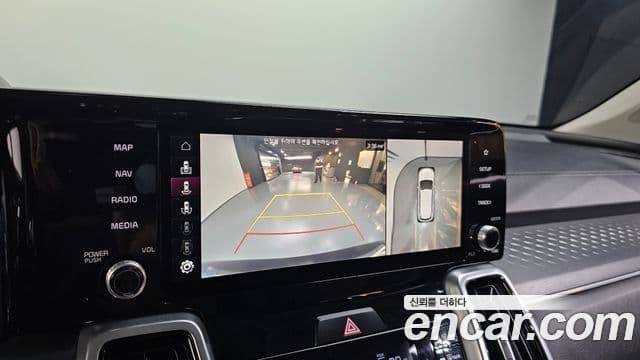 Kia Sorento 2021 — Şəkil 14/20