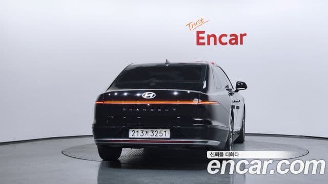 Hyundai Grandeur 2023 — Şəkil 4/20