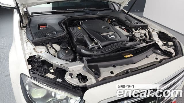 Mercedes-Benz E-Class 2020 — фото 6 из 20