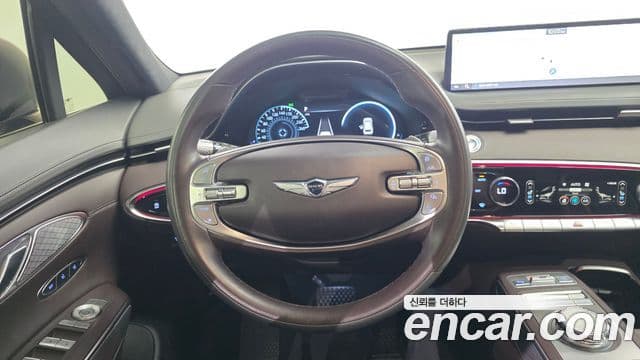 Genesis GV70 2021 — фото 13 из 20