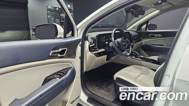 Kia Sportage 2021 — Фото 10/20