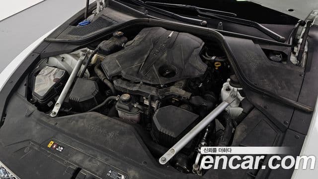 Genesis Electrified G80 2022 — ფოტო 6/20