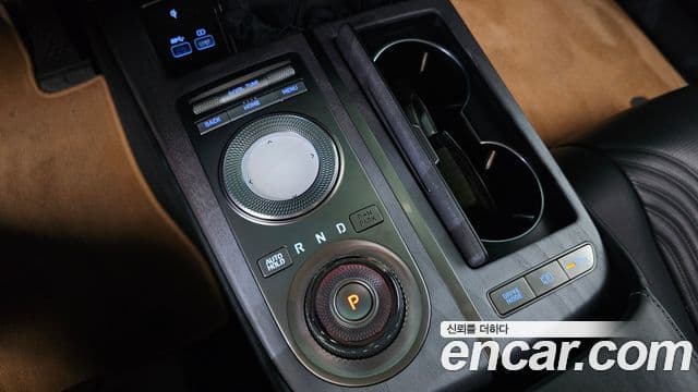 Genesis Electrified G80 2022 — ფოტო 9/20
