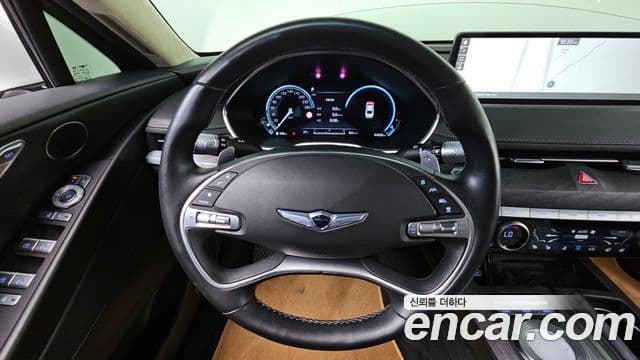 Genesis Electrified G80 2022 — ფოტო 14/20