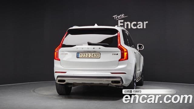 Volvo XC90 2019 — Şəkil 4/20