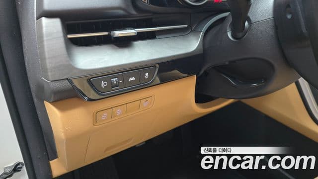 Kia Carnival 2023 — фото 14 из 20