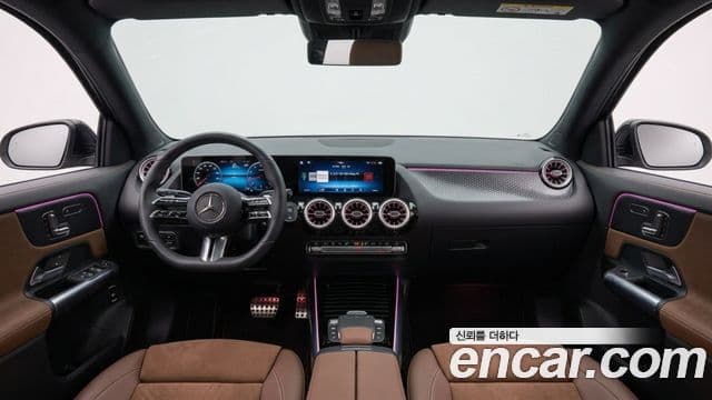 Mercedes-Benz GLA-Class 2025 — Şəkil 9/12