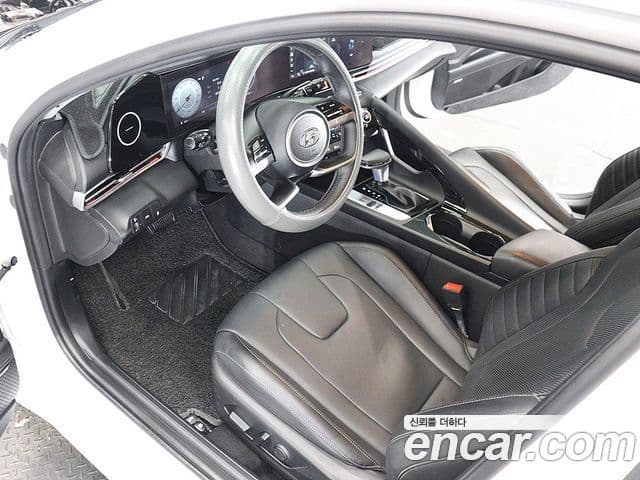 Hyundai Avante 2021 — ფოტო 10/20