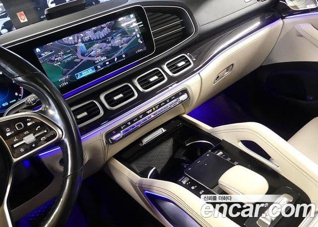 Mercedes-Benz GLE-Class 2023 — ფოტო 12/20