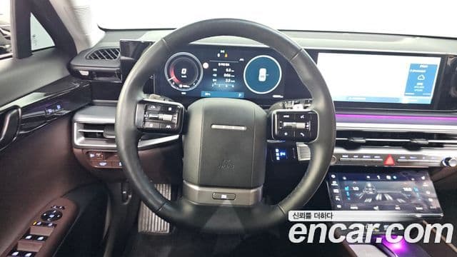 Hyundai Grandeur 2023 — ფოტო 13/20