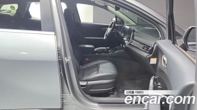 Kia Sportage 2023 — Şəkil 11/20