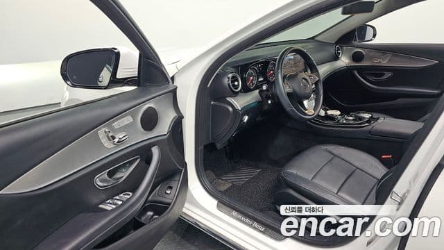 Mercedes-Benz E-Class 2018 — Şəkil 10/20