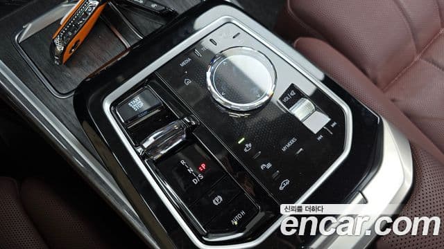 BMW 7 Series 2024 — фото 9 из 20