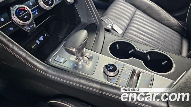 Genesis G70 2019 — фото 9 из 20