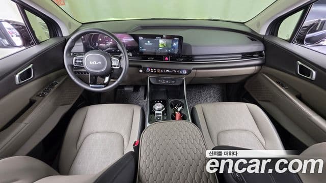 Kia Carnival 2024 — фото 7 из 20