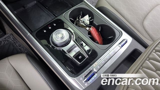 Kia Carnival 2024 — фото 9 из 20
