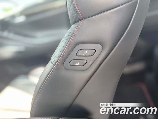 Genesis Electrified G80 2022 — Şəkil 11/20