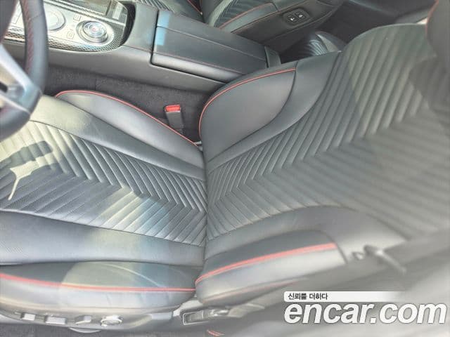 Genesis Electrified G80 2022 — Şəkil 18/20