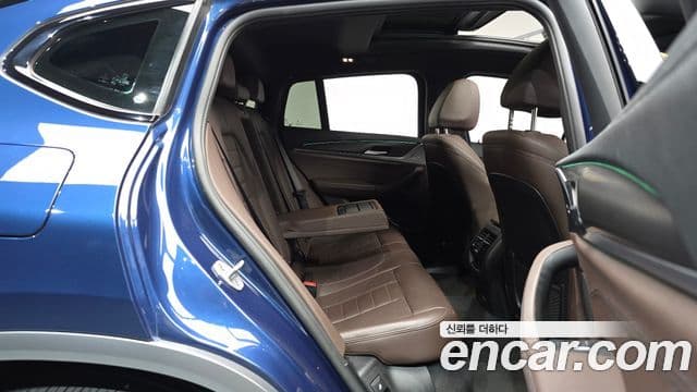 BMW X4 2021 — Şəkil 12/20