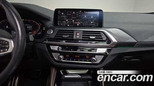 BMW X4 2021 — Şəkil 14/20