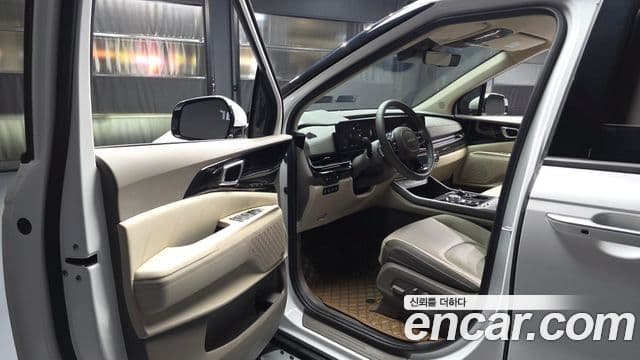 Kia Carnival 2024 — Şəkil 10/20
