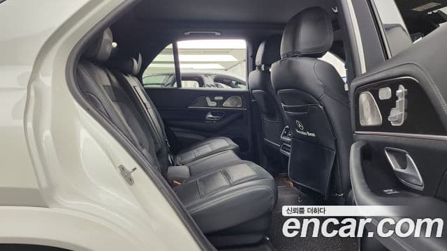 Mercedes-Benz GLE-Class 2023 — ფოტო 12/20