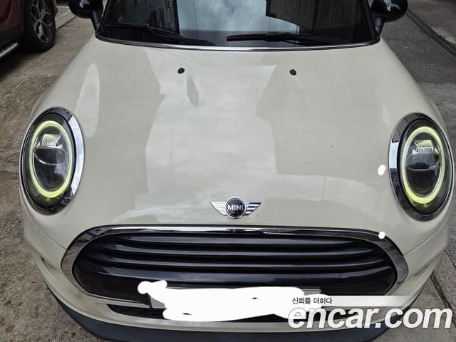Mini Cooper 2019 — Photo 8/8