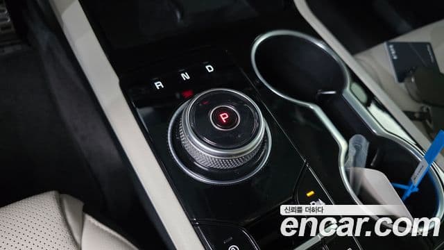 Kia K5 2025 — фото 9 из 20
