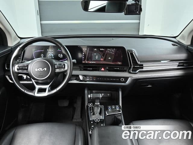 Kia Sportage 2023 — ფოტო 9/20