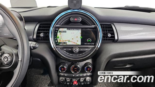 Mini Cooper 2021 — Şəkil 14/20