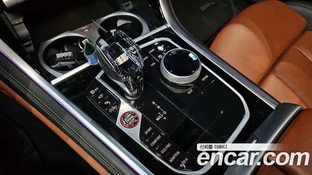 BMW 8 Series 2024 — фото 8 из 20