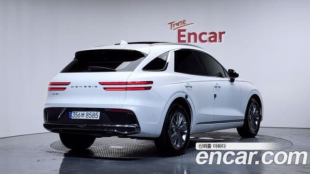 Genesis GV70 2025 — фото 1 из 20