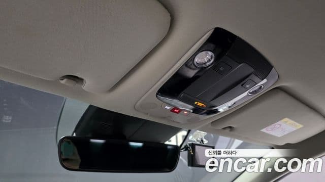 Kia K5 2023 — фото 18 из 20
