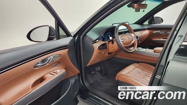 Genesis GV70 2021 — фото 9 из 20