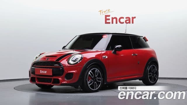 Mini Cooper S 2019 — Şəkil 19/32