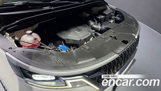 Kia Carnival 2021 — фото 5 из 20