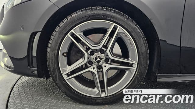 Mercedes-Benz A-Class 2022 — фото 5 из 20
