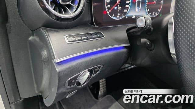 Mercedes-Benz E-Class 2020 — Şəkil 12/20