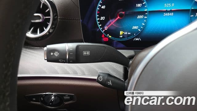 Mercedes-Benz CLS-Class 2020 — Photo 21/30
