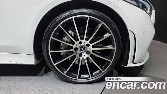 Mercedes-Benz CLS-Class 2020 — Photo 19/30