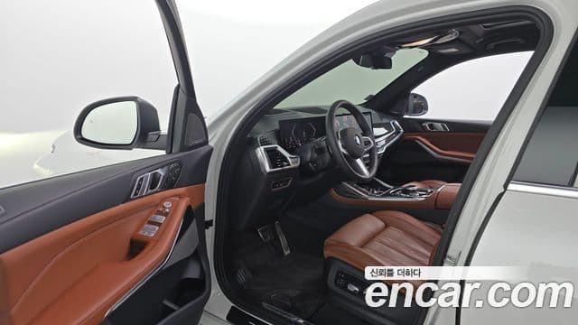 BMW X7 2024 — ფოტო 10/20