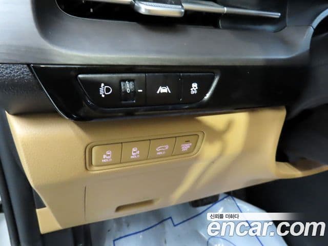 Kia Carnival 2020 — Фото 14/20