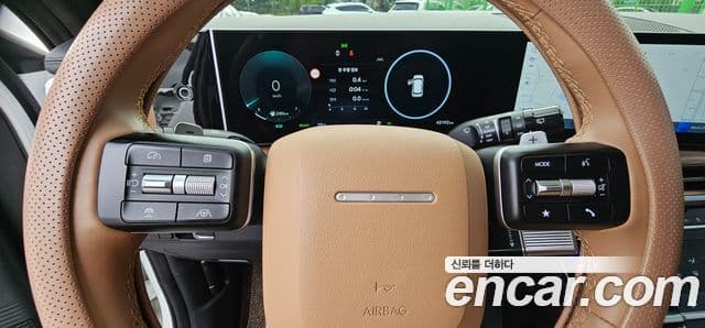 Hyundai Santa Fe 2024 — Şəkil 8/18