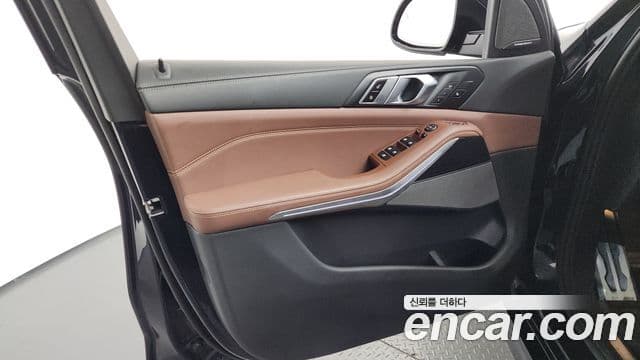 BMW X5 2023 — Photo 4/35