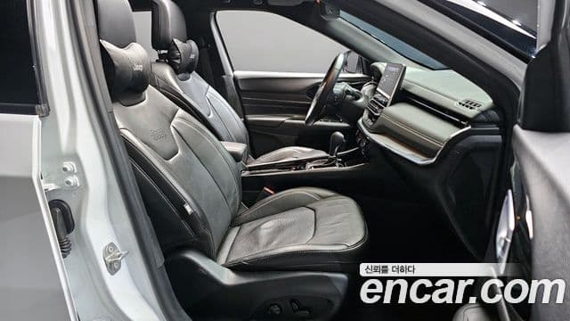 Jeep Compass 2022 — Фото 11/20