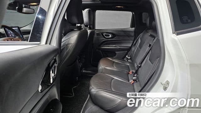 Jeep Compass 2022 — Фото 13/20