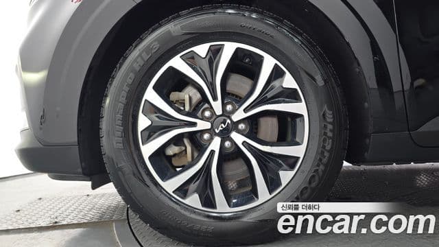 Kia Carnival 2022 — фото 5 из 20