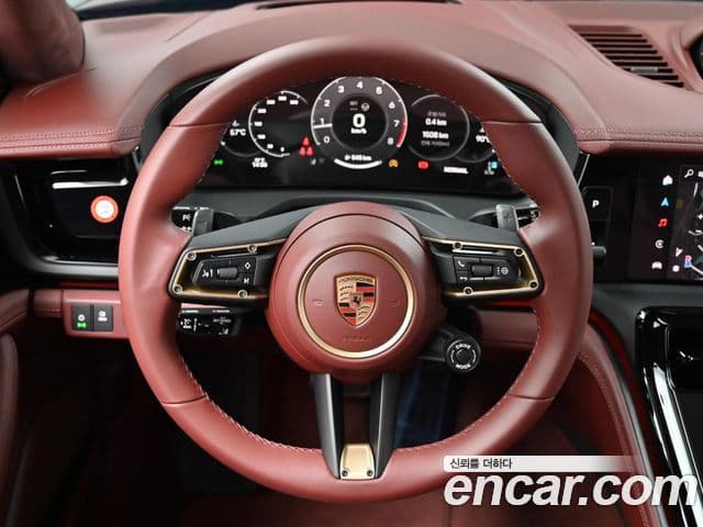 Porsche Panamera 2025 — ფოტო 13/20