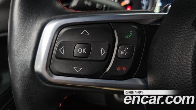 Jeep Wrangler 2023 — Photo 26/32