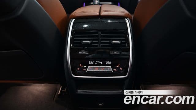 BMW X5 2022 — фото 17 из 20